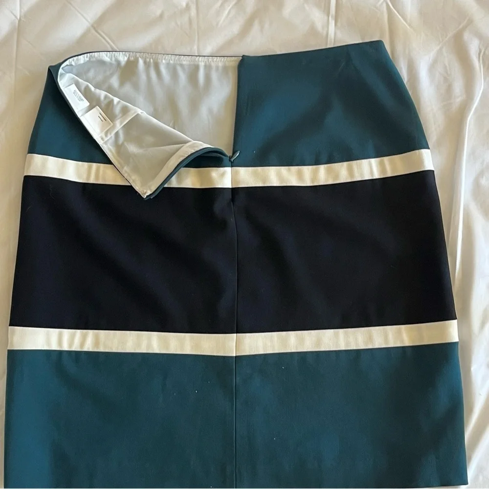 Anne Klein chic teal